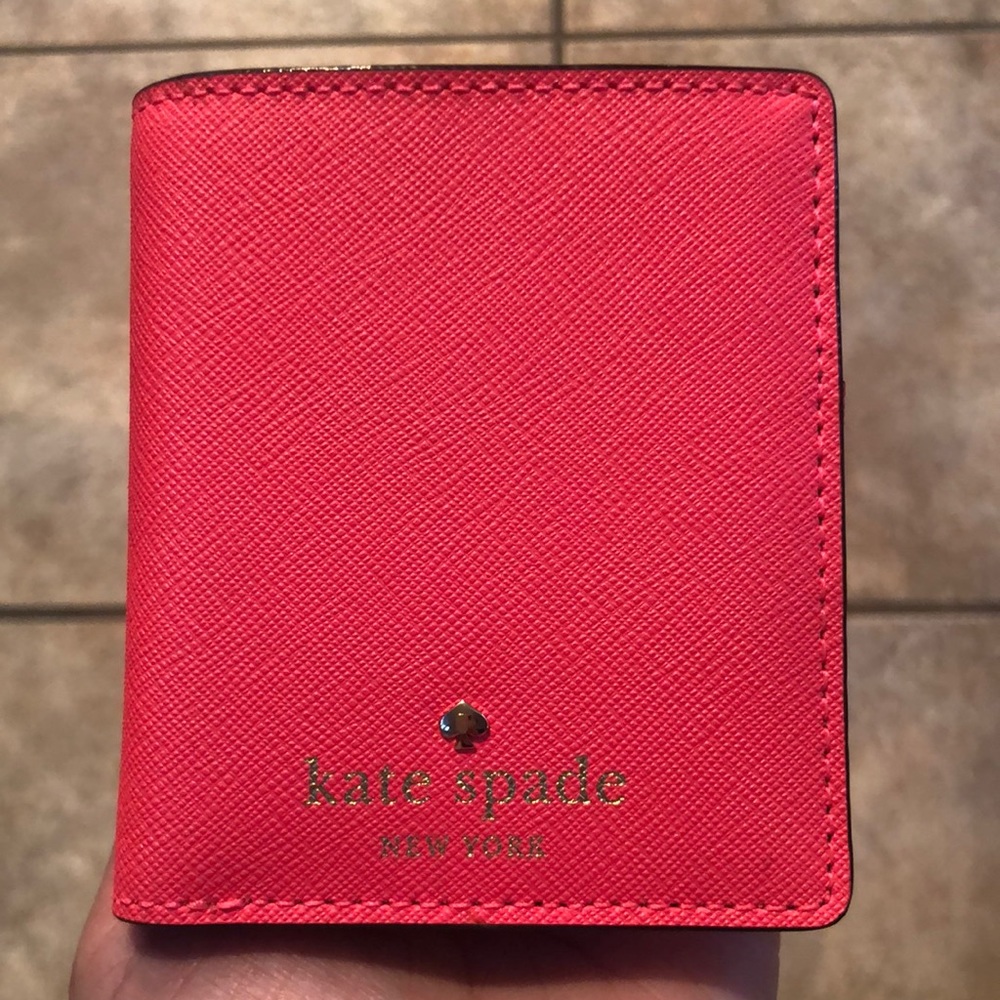 NWT Kate Spade wallet